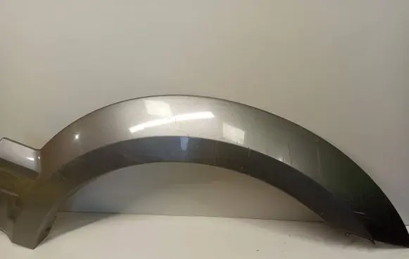 KIA Sorento Front arch trim 877213E001