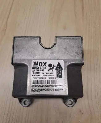 Opel Zafira B Airbag control unit/module 327963935 404745A2 13246046