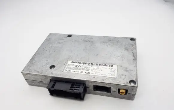 Audi A4 S4 B8 8K Bluetooth control unit module 4E0862335 4F0910336E 75011450
