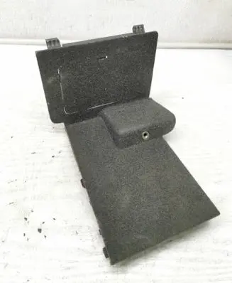 Volvo C30 AUX in-socket connector 30657961 30791403