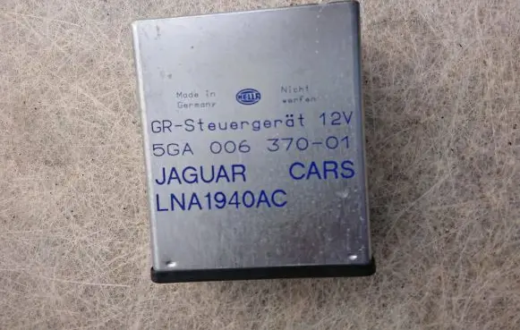 Jaguar XJ X300 Cruise control unit/module LNA1940AC 5GA00637001
