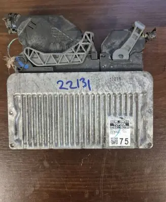 Toyota Auris 150 Engine control unit/module 896610Z750 MB2755003471