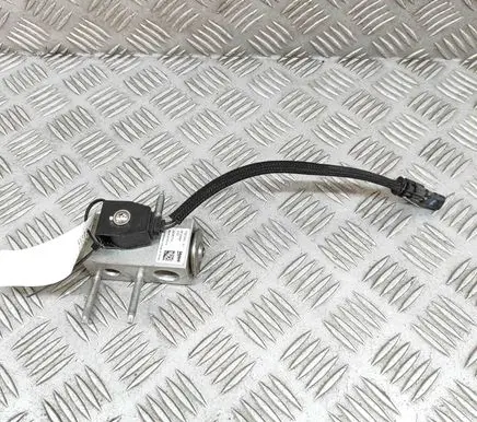 Air conditioning (A/C) expansion valve