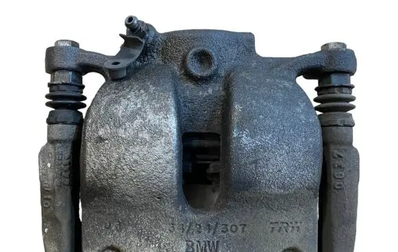 BMW 2 F45 Front brake caliper 6860266 34116860266