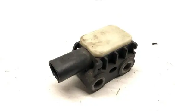 BMW X5 E70 Airbag deployment crash/impact sensor 9152262