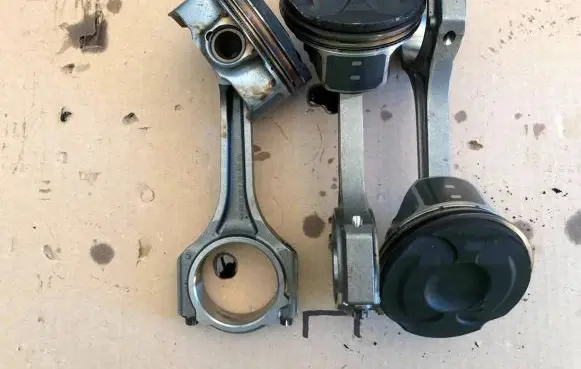 Ford Kuga III Connecting rod/conrod 