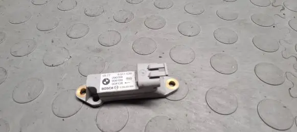 BMW X5 E53 Airbag deployment crash/impact sensor 6911038 290704 0285002064