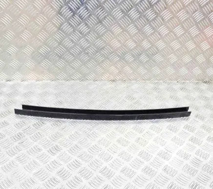 BMW X3 G01 Rear door window/glass frame 7410048