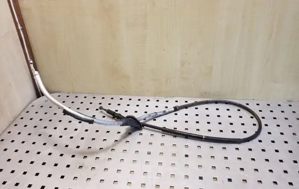 Volkswagen Golf Plus Handbrake/parking brake wiring cable 1K0609721BA