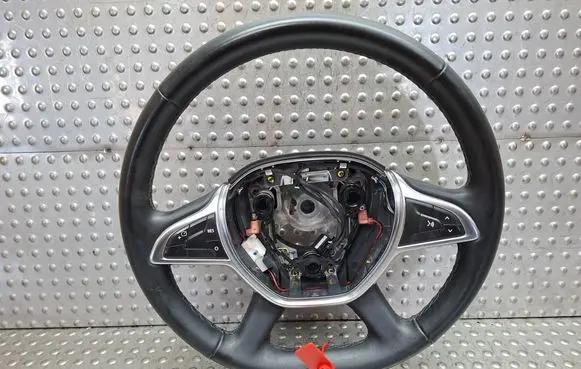 Dacia Duster II Steering wheel S25071132 484007487R