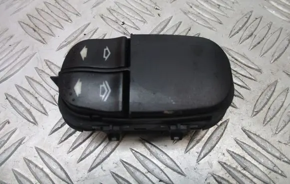 Ford Focus Front door window switch trim 98AG14529AC