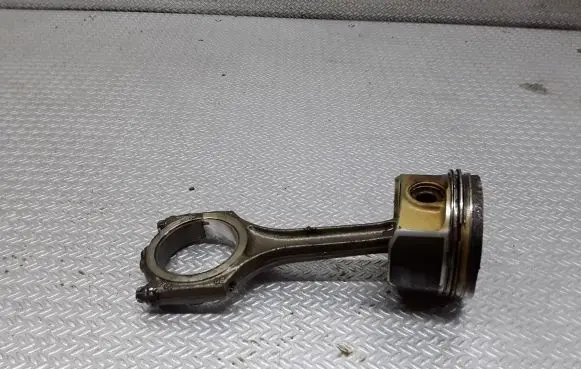Audi A6 S6 C5 4B Piston with connecting rod
