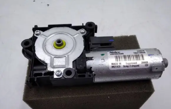 BMW X3 G01 Curtain motor 10041604A 0000004590 2398235
