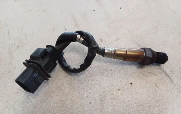 BMW 5 F10 F11 Lambda probe sensor 779160001 0281004018