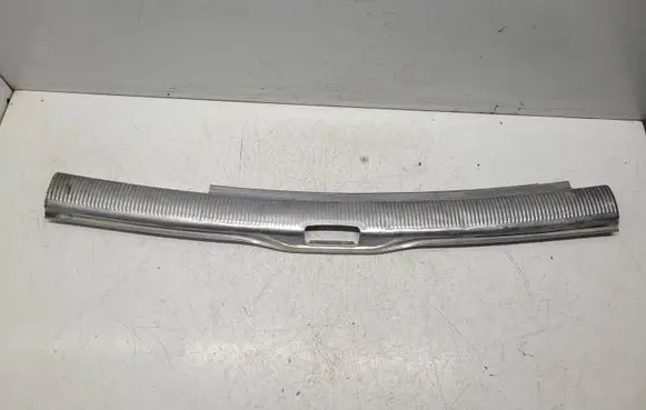 Volkswagen PASSAT B5 Trunk/boot sill cover protection 3B9863459J