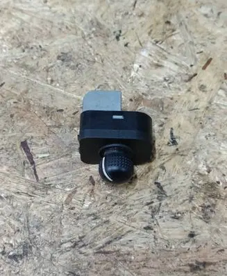 Peugeot Boxer Wing mirror switch B569