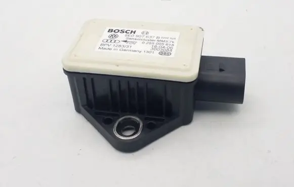 Audi A4 S4 B7 8E 8H ESP acceleration yaw rate sensor 8E0907637B 0265005618