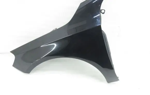 Mercedes-Benz A W176 Fender 