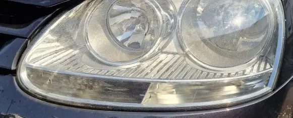 Volkswagen Golf V Headlight/headlamp