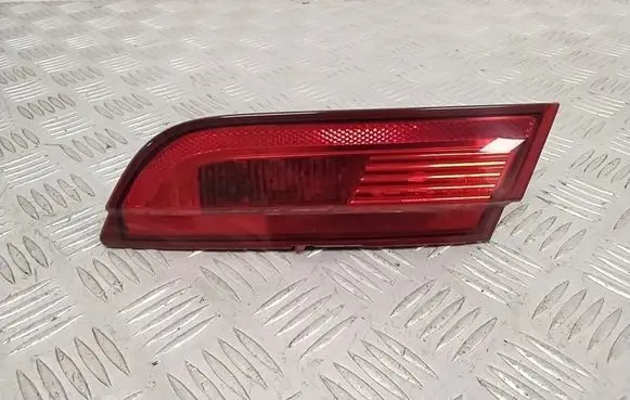 Jaguar XF X250 Tailgate rear/tail lights 8X2315K272CD