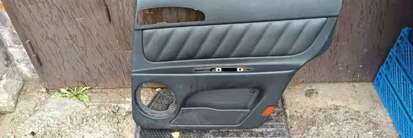 Volkswagen PASSAT B4 Rear door card panel trim 60672630