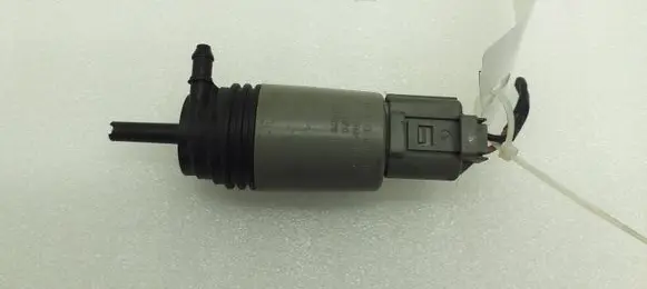BMW 3 E90 E91 Windscreen/windshield washer pump 6934159 67126934159
