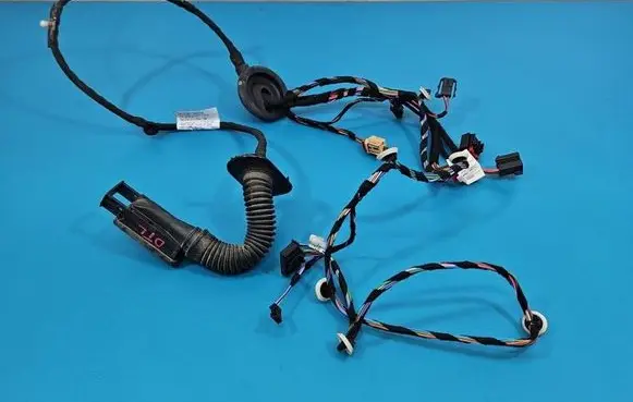 Skoda Superb B8 (3V) Rear door wiring loom 3V0971693BP IMPRK1607551