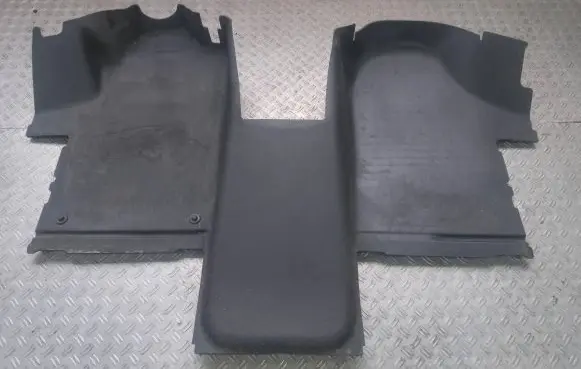 Mercedes-Benz Vito Viano W447 Front floor carpet liner 