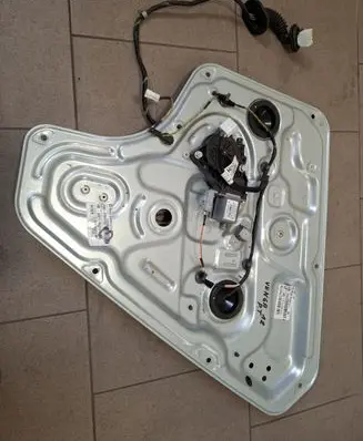 KIA Venga Sliding door window regulator with motor 834801P030 DNW046790 1101201310