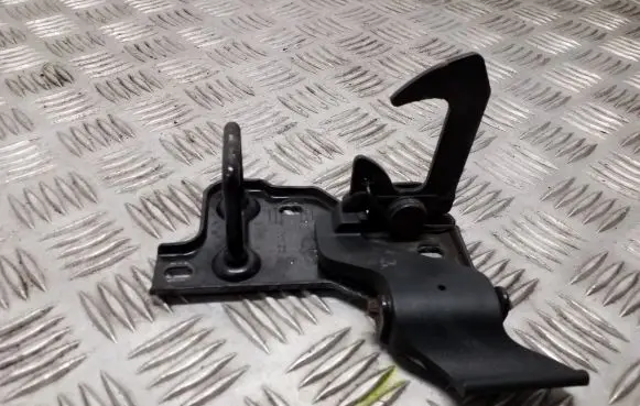 Skoda Yeti (5L) Engine bonnet/hood lock/latch loop/hook 5L0823480