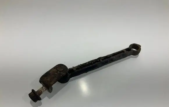 Mercedes-Benz E W211 Front air suspension height level sensor 