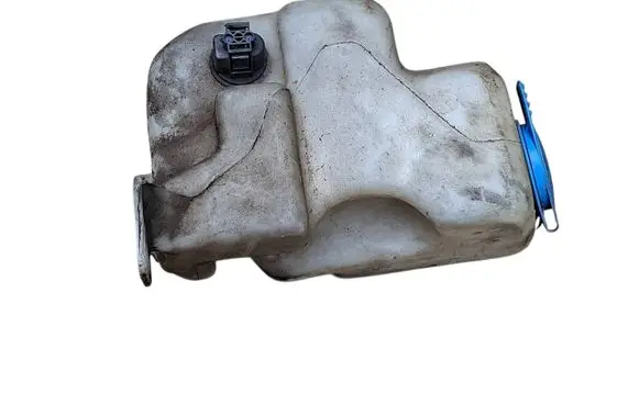 Volkswagen Golf IV Windshield washer fluid reservoir/tank 1J0955453B