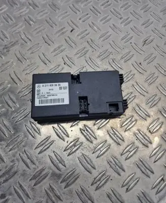 Mercedes-Benz E W211 Seat control module A2118203626 00007896A4 7896A4195837