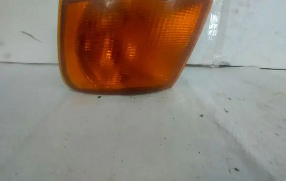 Ford Escort Front indicator light