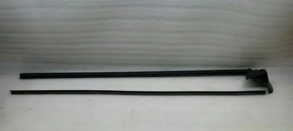 BMW 3 E46 Front door rubber seal 51327026392