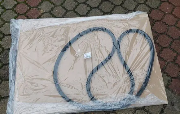 Volkswagen Tiguan Allspace Front door rubber seal 5NN867912A