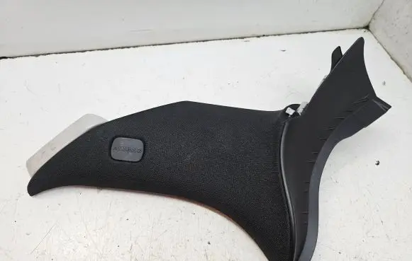 Mercedes-Benz GLC C253 (C) pillar trim A2536903000