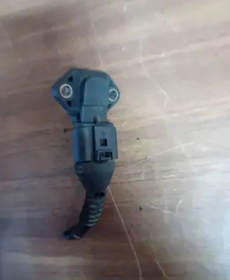 Volkswagen PASSAT B5.5 Air pressure sensor 038906051