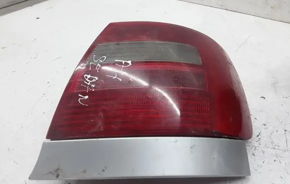 Audi A4 S4 B5 8D Rear/tail lights 8D0945096F