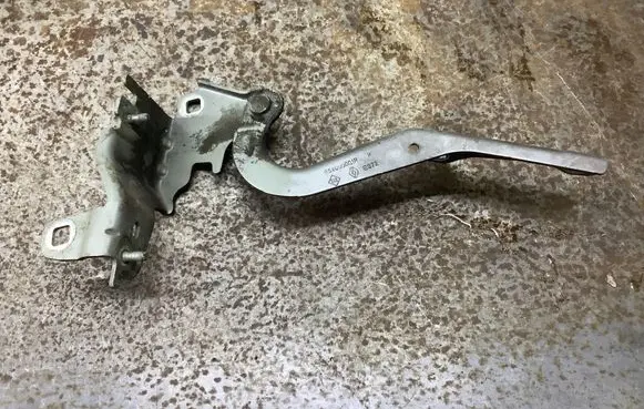 Renault Laguna III Engine bonnet/hood hinges 654000001R ES72