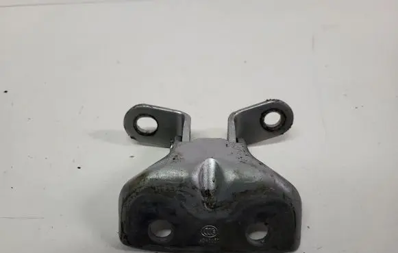 KIA Ceed Front door lower hinge 