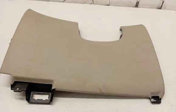 Dashboard lower bottom trim panel