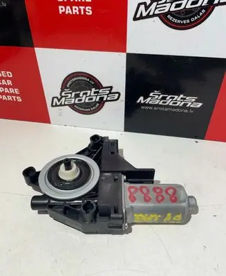 Volvo S60 Front door window regulator motor 966269102
