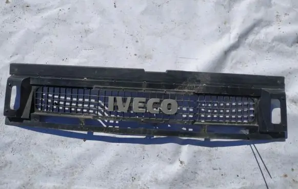 Iveco Daily 40.8 Front grill