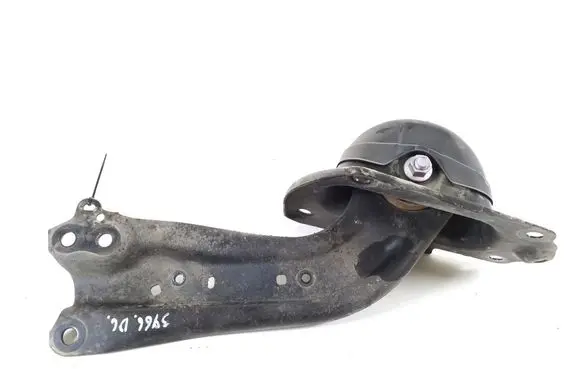 Toyota Prius Prime Rear control arm 48760-47010
