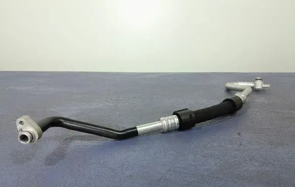 Audi Q7 4M Air conditioning (A/C) pipe/hose 4M1816740R