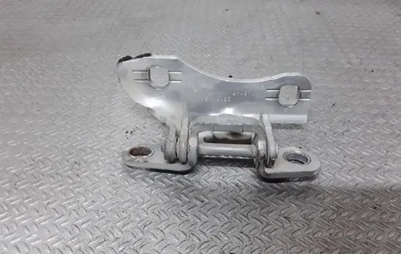 Chrysler 300 - 300C Rear door lower hinge 85574F