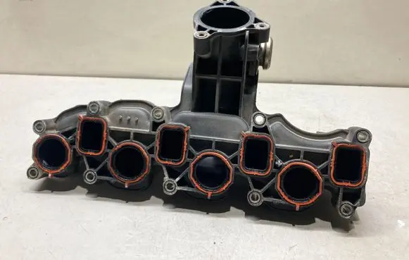 Volkswagen Caddy Intake manifold 03L129711AL