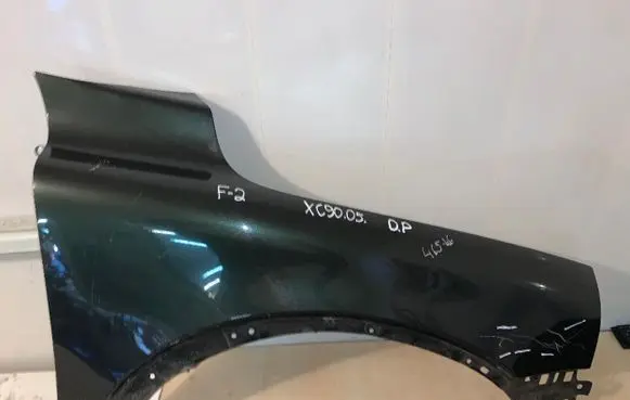 Volvo XC90 Fender