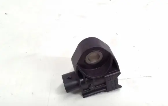 Mercedes-Benz GLC C253 Airbag deployment crash/impact sensor A2139051300